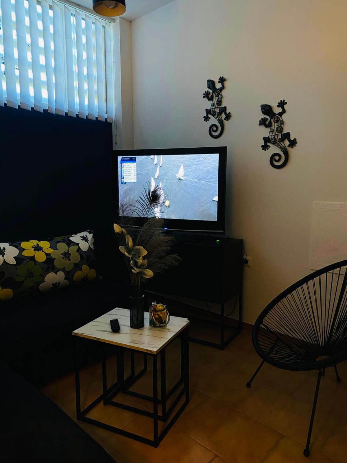 Rooms & Glamping Lana Haus Licko Petrovo Selo Zewnętrze zdjęcie